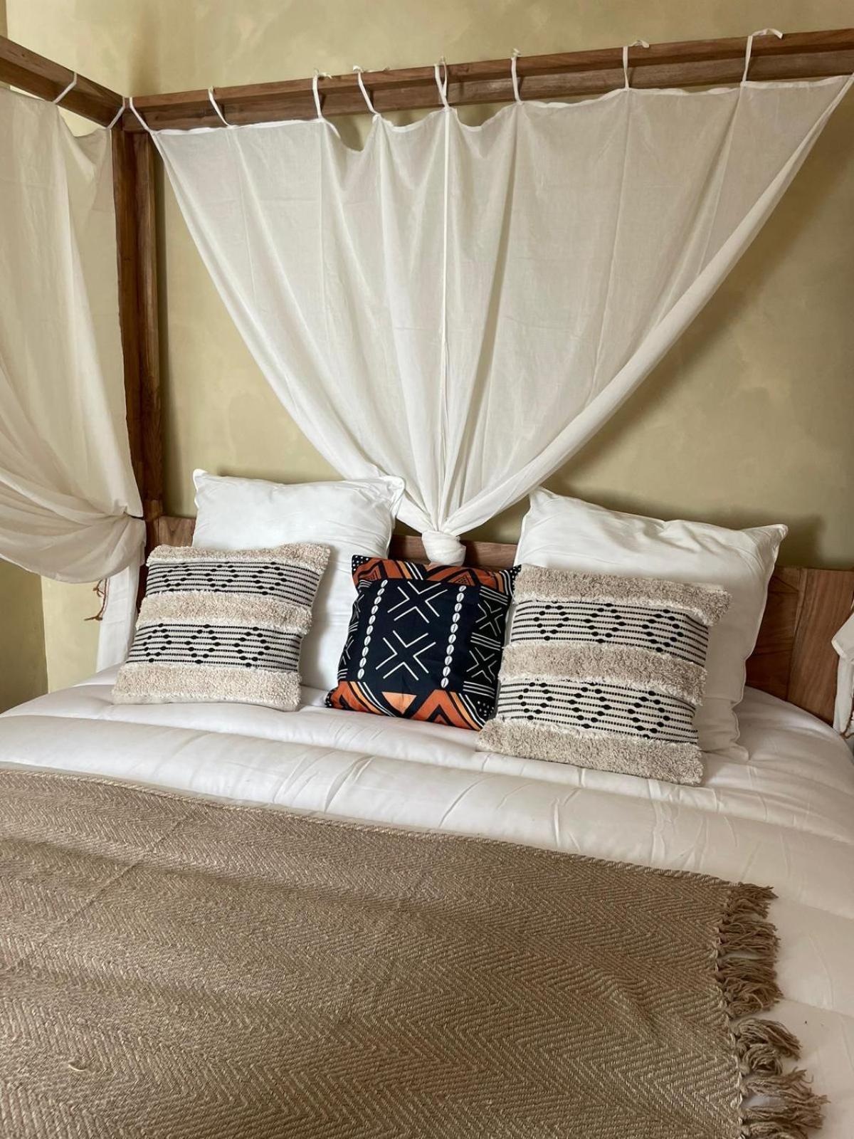 Serengeti Safari Room Sigean Εξωτερικό φωτογραφία
