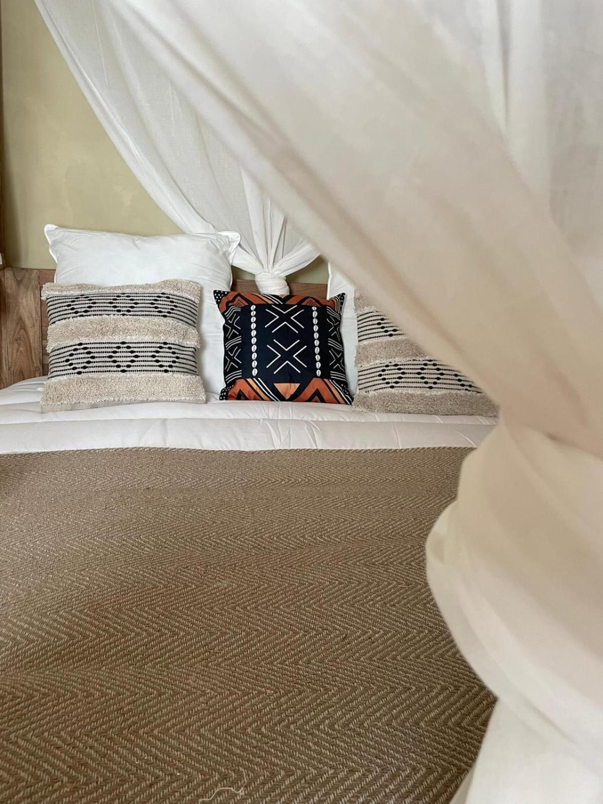 Serengeti Safari Room Sigean Εξωτερικό φωτογραφία
